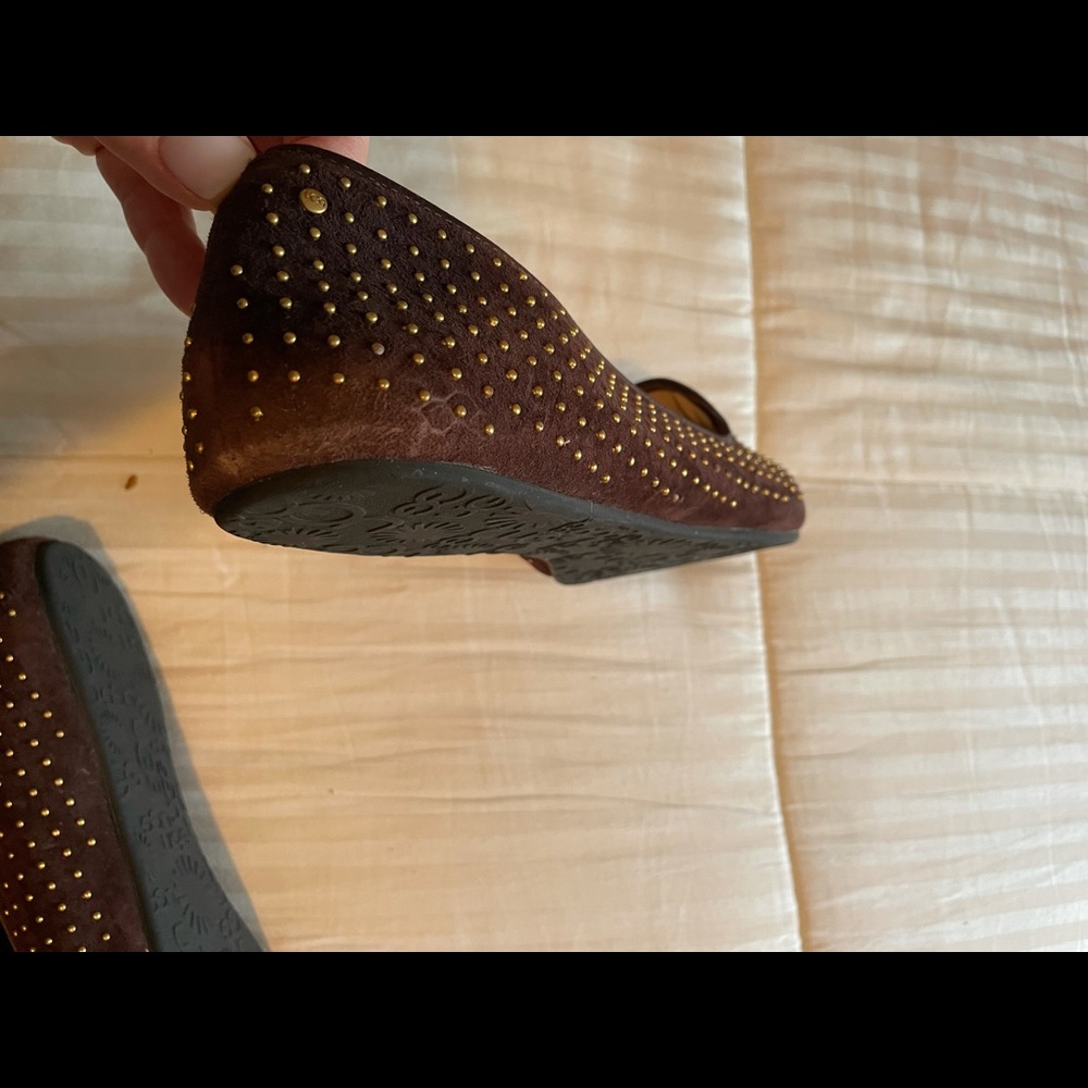 UGG Australia Women’s Alloway Brown Studded Flats - Size 11 - Picture 10 of 13